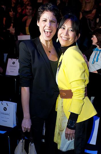 Ganz viele Promis und natürlich noch mehr Mode: Vom 18. - 21. Januar findet in Berlin die Mercedes-Benz Fashion Week statt. Wir zeigen Ihnen die besten Fashion und Promi-Bilder - zum Durchklicken!