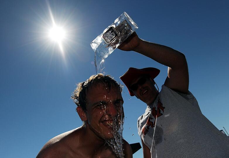 Neue Bilder aus Wacken: So heiß ist der Freitag!
