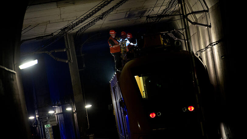Bisher hat die Bahn immer nachts an der Stammstrecke gewerkelt. Nun soll es zwei Bau-Wochenenden pro Jahr geben.