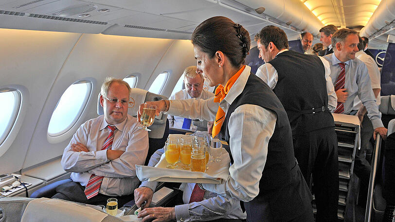 Weil ihr die Crew irgendwann den Champagner verweigerte, rastete die Schweizerin aus. (Symbolbild)