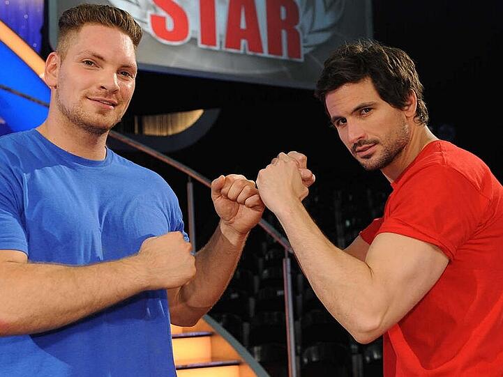 Schauspieler Tom Beck (rechts) ließ Kandidat Lajos Papudis keine Chance