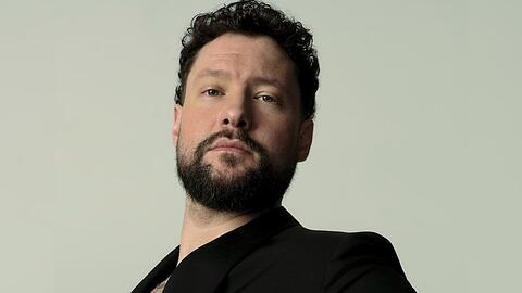 Calum Scott hat im Oktober sein Album "Avenoir" ver&ouml;ffentlicht.