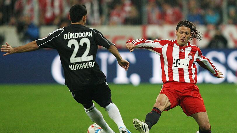 Martin Demichelis lief zwischen 2003 und 2011 für den FC Bayern auf - seit Sommer 2019 trainiert er die U19 des Rekordmeisters. Martin Demichelis lief zwischen 2003 und 2011 für den FC Bayern auf - seit Sommer 2019 trainiert er die U19 des Rekordmeisters.