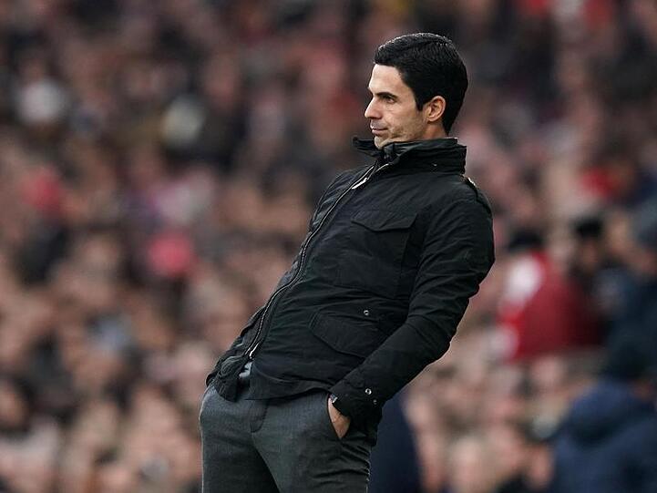 Mikel Arteta wartet mit dem FC Arsenal weiter auf den ersten Sieg.