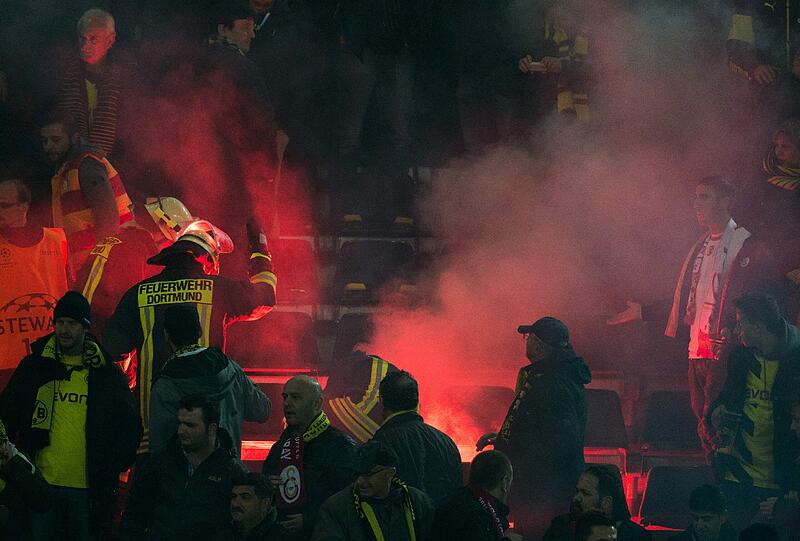 Ausschreitungen in Dortmund. Gegen die Fans von Galatasaray Istanbul wird ermittelt.