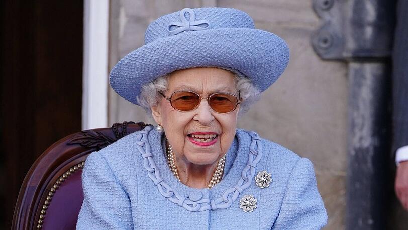 Queen Elizabeth II., hier während eines Besuchs in Schottland, soll sich nach ein paar Tagen in Sandringham wieder auf Schloss Windsor aufhalten.
