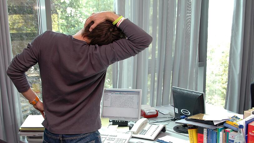 Erkrankungen im Muskel- und Skelettsystem machen das Arbeiten oft unmöglich. Erkrankungen im Muskel- und Skelettsystem machen das Arbeiten oft unmöglich.