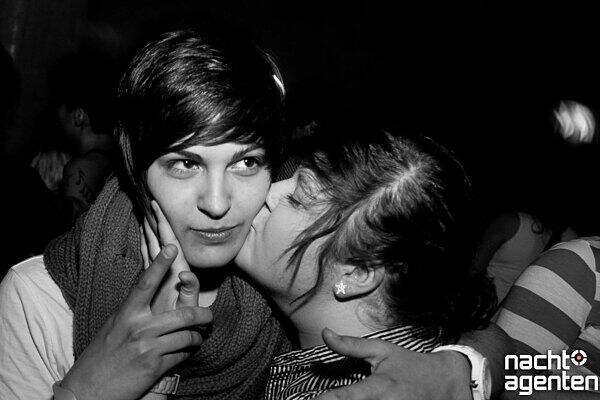 Nomen est Omen: "Rock & Roll Baby" am Freitag im Neuraum: Mehr Bilder gibt's unter: www.nachtagenten.de