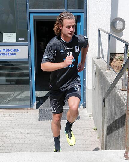 Mittelfeldspieler Yannick Stark