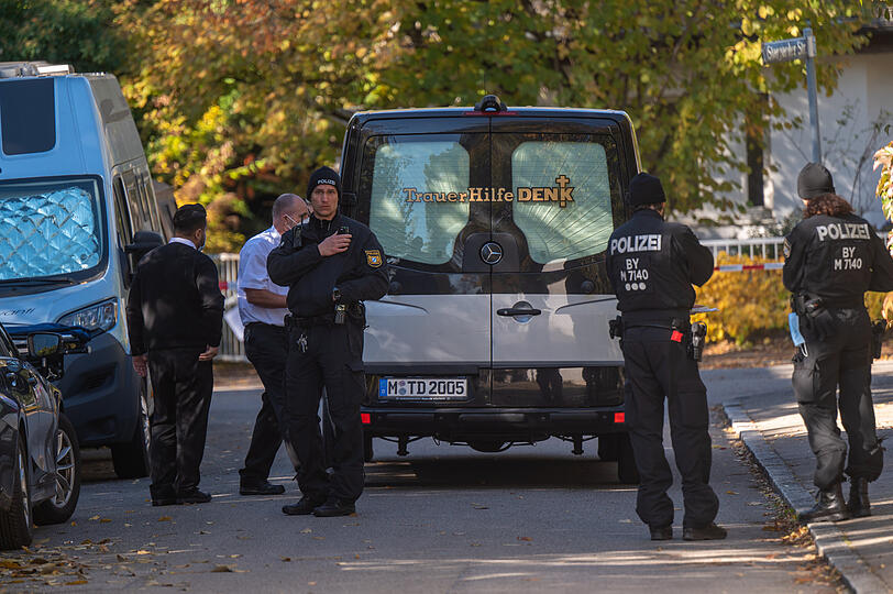 Die 14-Jährige hatte nach Polizeiangaben Stichverletzungen.