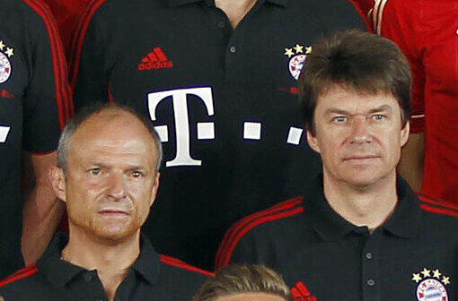 Das neue Team-Foto des FC Bayern: Wer lächelt am schönsten? Entscheiden Sie selbst - die Bilder