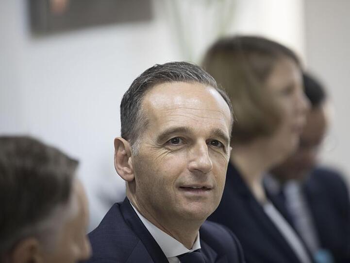 Heiko Maas nimmt an einem Treffen mit Geschäftsführern deutscher Unternehmen teil, die in Ägypten tätig sind.
