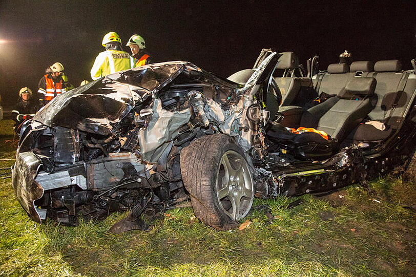 Schwerer Unfall bei Anger: BMW kracht gegen einen Baum - Bayern - Abendzeitung München