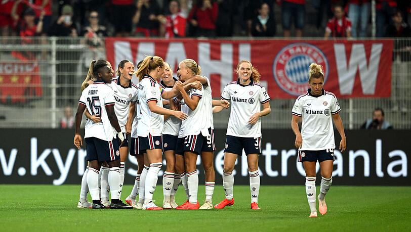 Die Bayern-Fu&szlig;ballerinnen bauten ihre Serie aus. (Archivbild)
