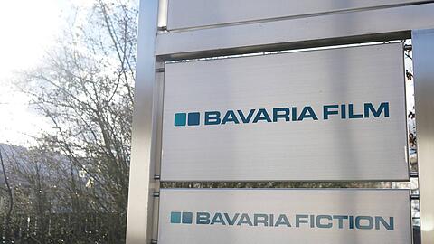 Drei Männer einer Bande, die in die Bavaria Filmstadt eingebrochen waren, wurden vom Landgericht München zu mehrjährigen Haftstrafen verurteilt. (Archivbild)