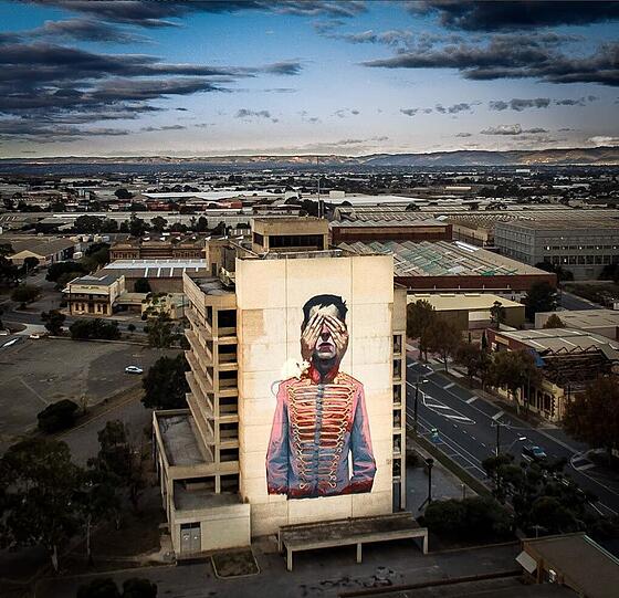 Blick über die Millionenstadt Adelaide, die Heimat des Fotografen.