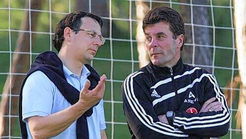 Der eine lenkt, der andere denkt: Club-Manager Martin Bader (links) und Trainer Dieter Hecking. Der eine lenkt, der andere denkt: Club-Manager Martin Bader (links) und Trainer Dieter Hecking.