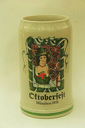Der offizielle Wiesn-Krug von 1978.