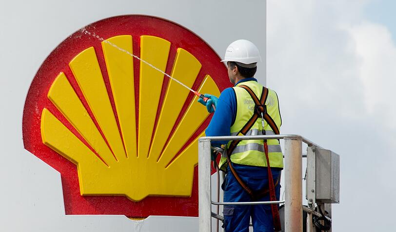 Auch Shell leidet, wie alle großen Ölmultis, unter den fallenden Ölpreisen.