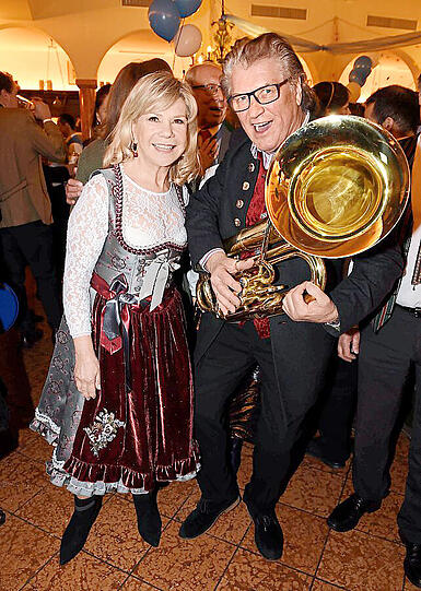 Auch die Schlagerstars Marianne und Michael schlemmten beim Fischessen.