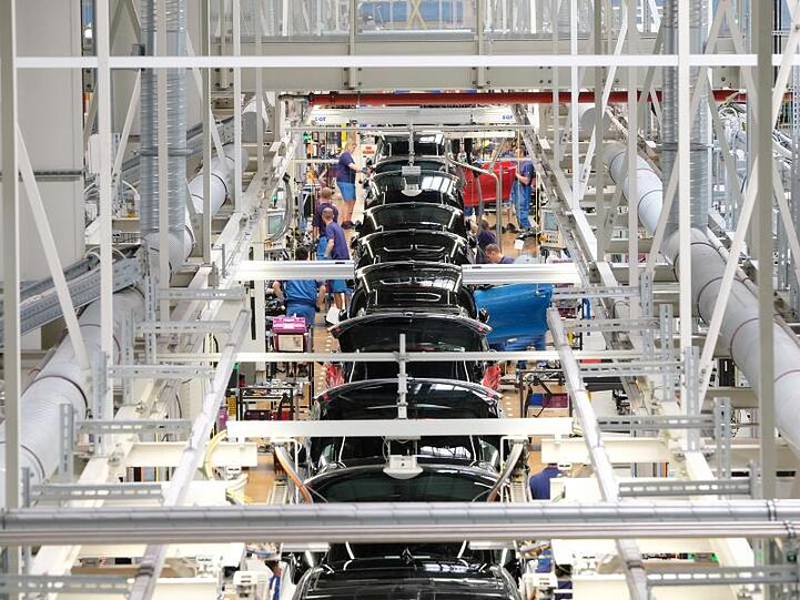 Das BMW-Werk in Leipzig. Foto: Sebastian Willnow/Archiv