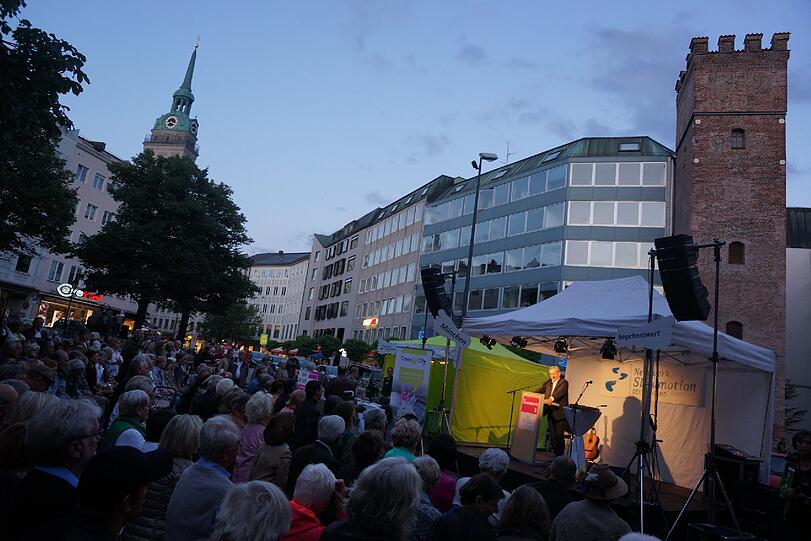 Weitere Bilder vom Ehrenfest für Sigi Sommer auf dem Rindermarkt.
