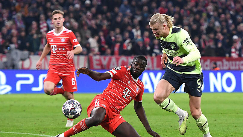 Dayot Upamecano rutschte vor dem Gegentreffer durch Erling Haaland folgenschwer aus.