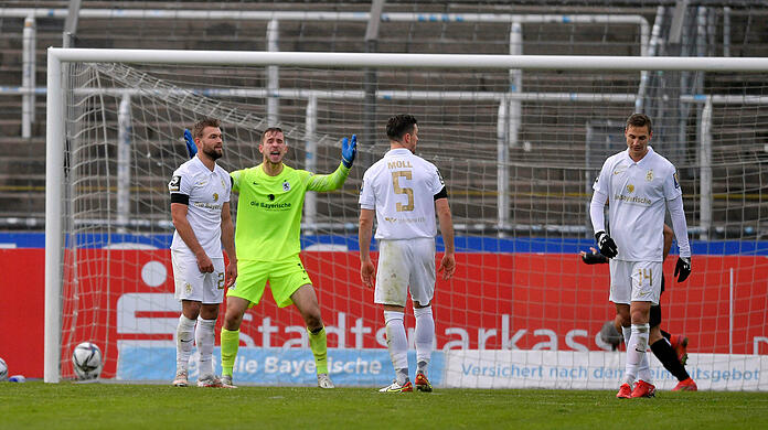 Der TSV 1860 verliert gegen den 1. FC Magdeburg deutlich mit 2:5.
