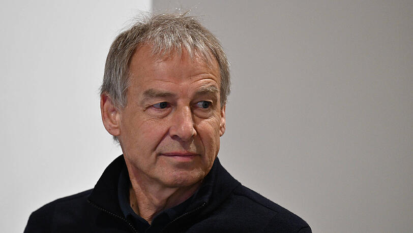 Jürgen Klinsmann (61) spielte von 1987 bis 1998 in der Nationalmannschaft, mit der er 1990 Weltmeister wurde. Jürgen Klinsmann (61) spielte von 1987 bis 1998 in der Nationalmannschaft, mit der er 1990 Weltmeister wurde.