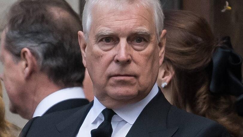 Andrew Mountbatten-Windsor wird weiterhin mit massiven Vorw&uuml;rfen konfrontiert.