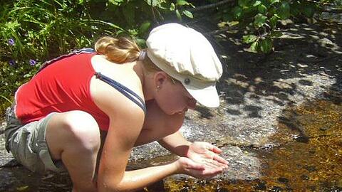 Wandern ist für Kinder spannend - und wichtig.