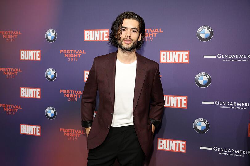 Smart: Schauspieler und Moderator Nik Xhelilaj