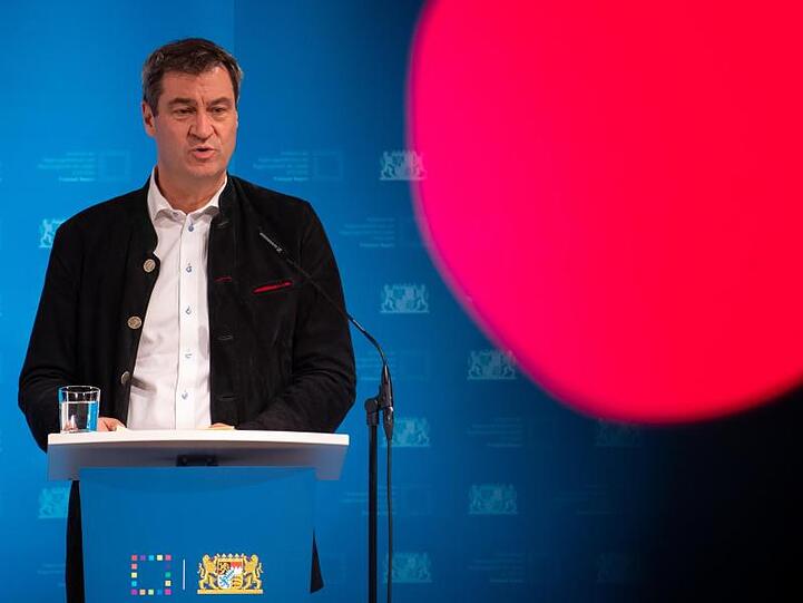 Markus Söder hält eine Rede. Foto: Sven Hoppe/dpa