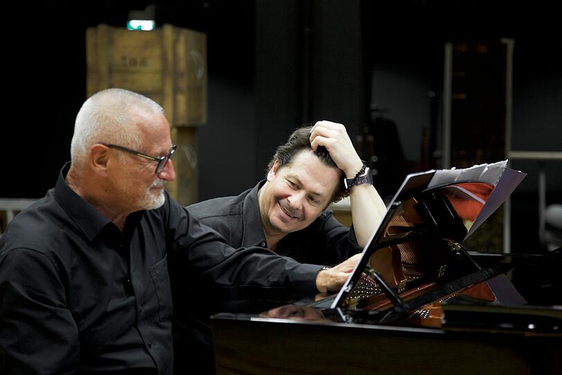 Konstantin Wecker und Michael Dangl.