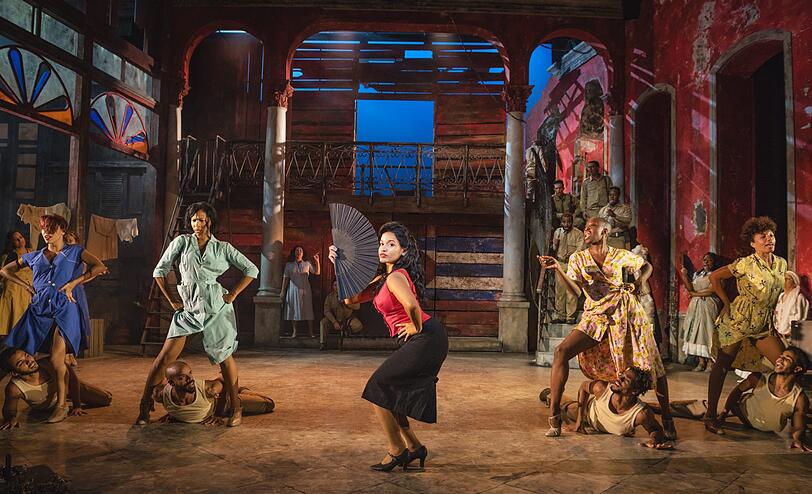 "Carmen La Cubana" im Deutschen Theater.