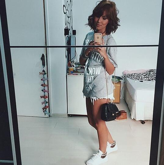 Model Aline Brum