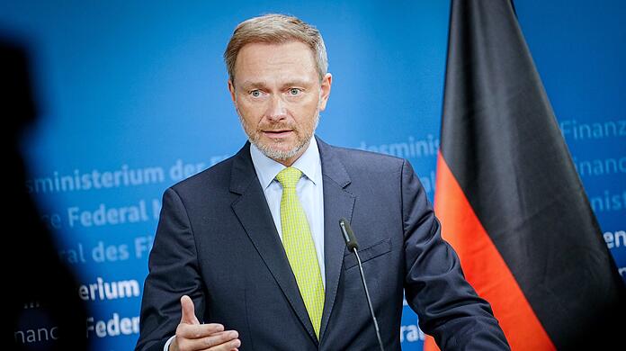 Christian Lindner (FDP), Bundesminister der Finanzen, nach einem digitalen Treffen der G7-Finanzminister in seinem Ministerium.  (Archivbild)