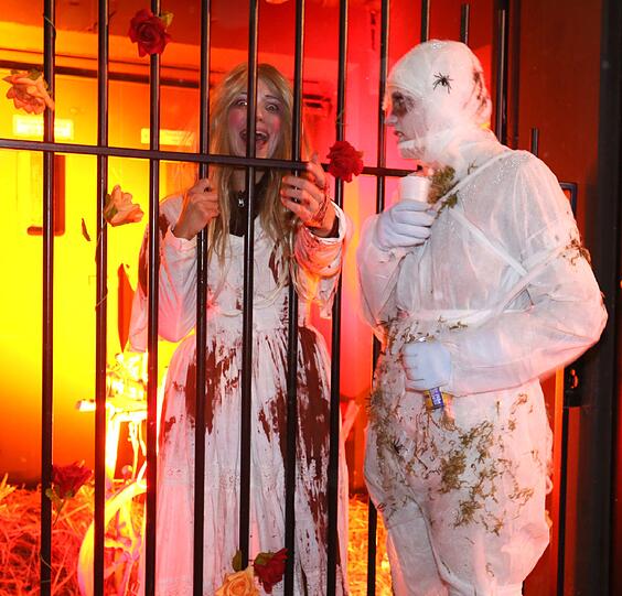 Bereits am Wochenende feierten die Münchner in den Clubs Halloween - Gruselig wird heuer auch Allerheiligen eingeläutet!