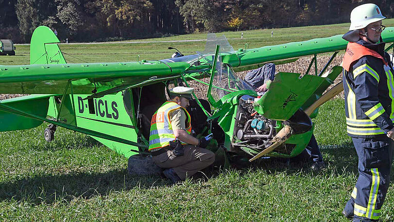 Die Bilder vom Ultraleichtflugzeug-Absturz bei Sauerlach.