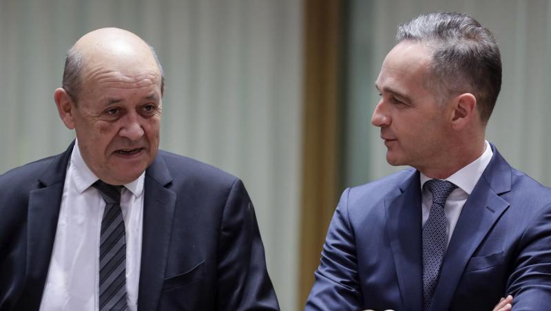 Bundesaußenminister Heiko Maas und sein französischer Amtskollege Jean-Yves Le Drian beim EU-Außenminister-Treffen in Brüssel. Bundesaußenminister Heiko Maas und sein französischer Amtskollege Jean-Yves Le Drian beim EU-Außenminister-Treffen in Brüssel.