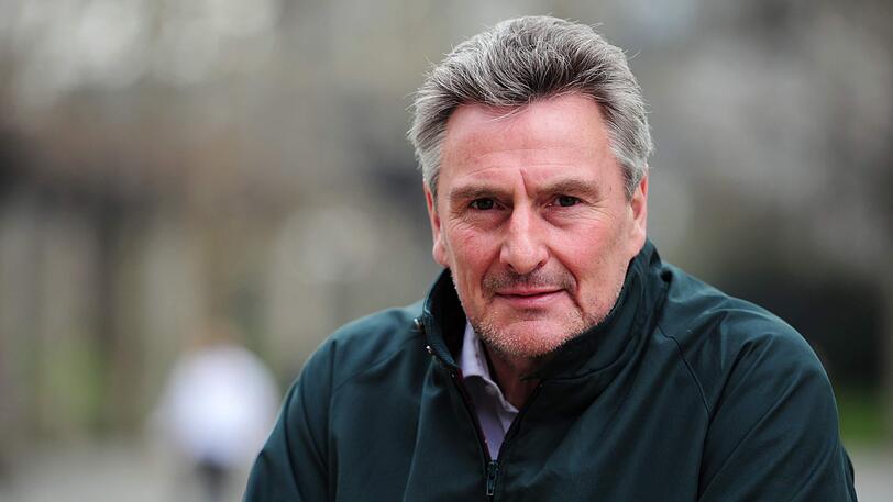 Dieter Müller: "Für mich ist Lewandowski einer der besten und komplettesten Stürmer des vergangenen Jahrzehnts und aktuell der beste Angreifer überhaupt."