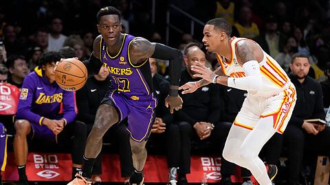 Dennis Schröder (l) erzielte 21 Punkte für die Los Angeles Lakers.