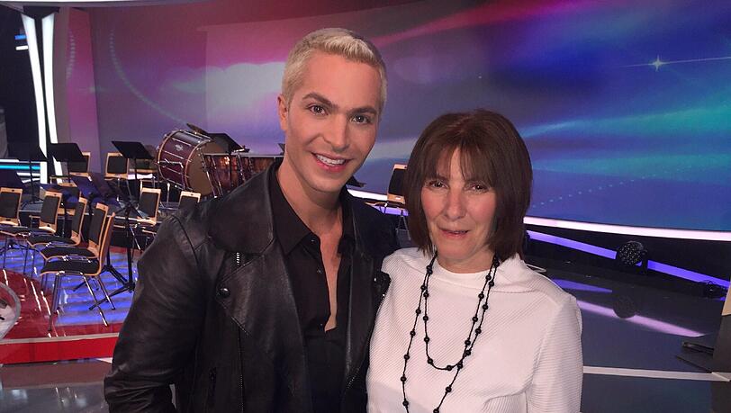 Julian David und seiner Mutter Julian David und seiner Mutter