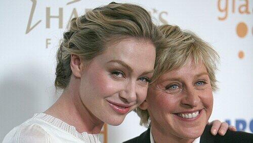 Portia de Rossi (links) und Ellen DeGeneres Portia de Rossi (links) und Ellen DeGeneres