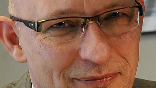 Kriminaldirektor Thilo Bachmann ist Dezernatsleiter und damit auch zuständig für die drei Mordkommissionen. Kriminaldirektor Thilo Bachmann ist Dezernatsleiter und damit auch zuständig für die drei Mordkommissionen.