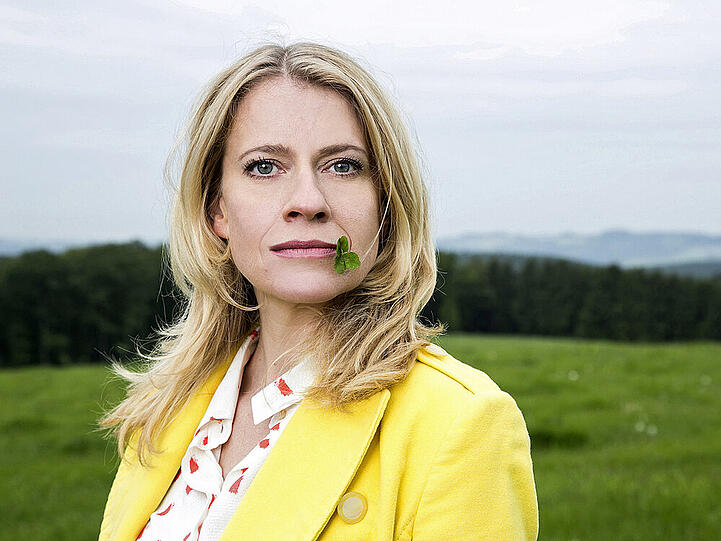 Caroline Peters alias Sophie Haas tut sich immer noch schwer auf dem Land