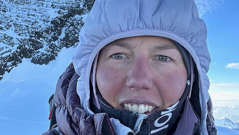 Ex-Biathletin und Olympiasiegerin Laura Dahlmeier hat sich schon während ihrer Zeit als Profisportlerin fürs Bergsteigen begeistern können. Nach dem Ende ihrer Karriere konnte sie sich dieser Leidenschaft intensiv widmen.
