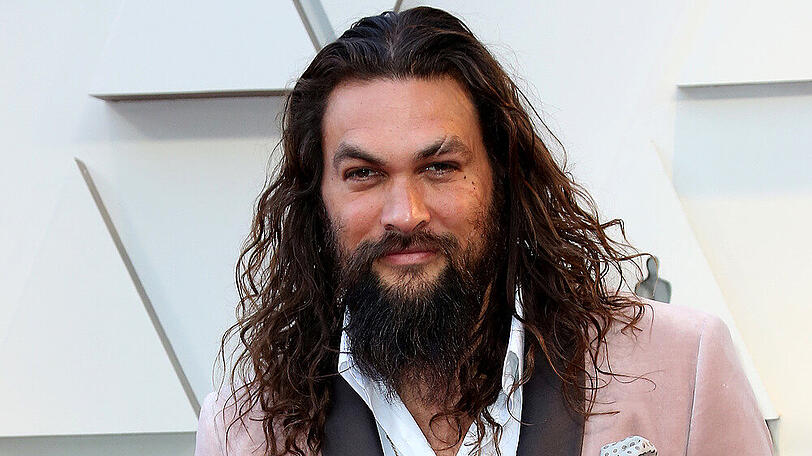 Er wird auch in der Fortsetzung den Aquaman verkörpern: Jason Momoa