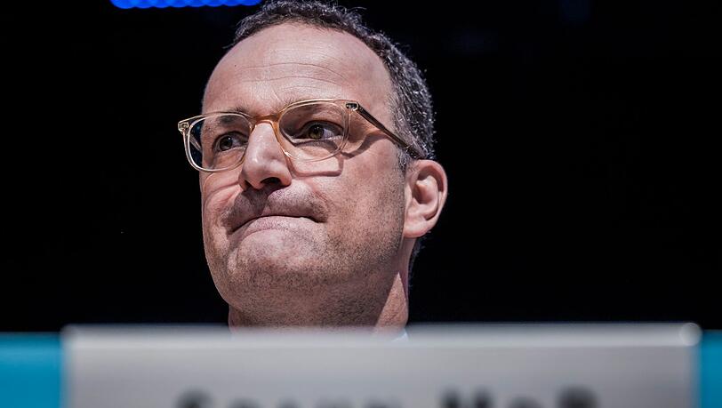 Zieht sich aus dem Haushaltsausschuss zur&uuml;ck: Der CDU-Politiker Jens Spahn. (Archivbild)
