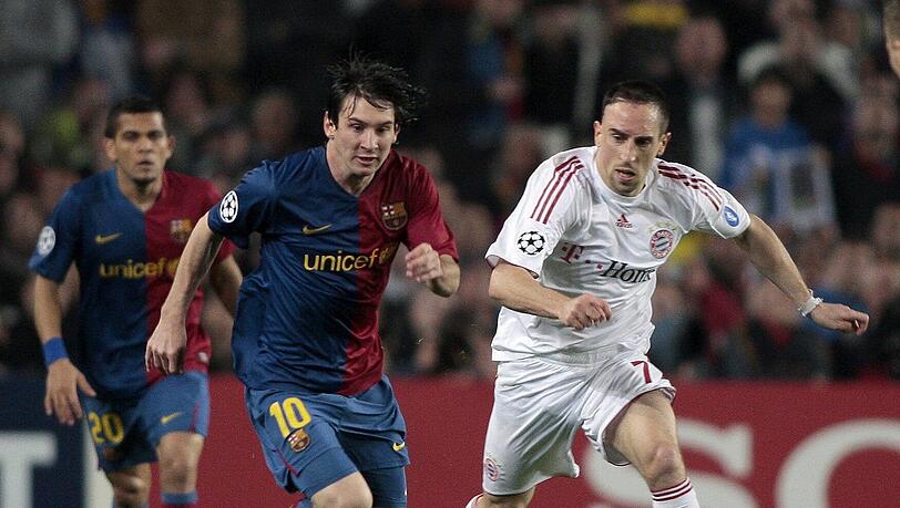 Lionel Messi - ihn zu stoppen dürfte eine der spielentscheidenden Aufgaben der Bayern-Defensive sein. Hier versucht es Franck Ribery im Champions-League-Viertelfinale 2009. Lionel Messi - ihn zu stoppen dürfte eine der spielentscheidenden Aufgaben der Bayern-Defensive sein. Hier versucht es Franck Ribery im Champions-League-Viertelfinale 2009.